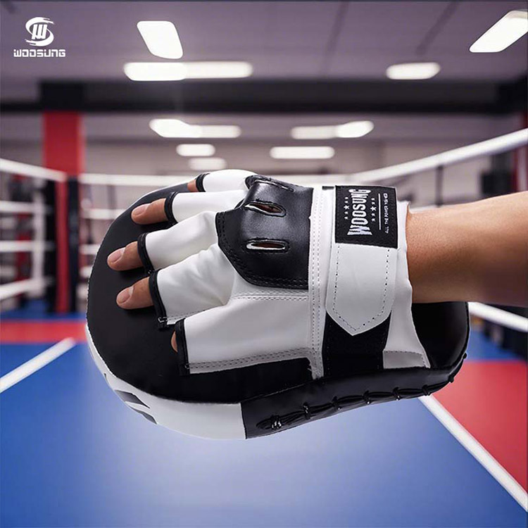 لوحة الهدف اليدوية